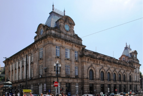 S. Bento Railway Station