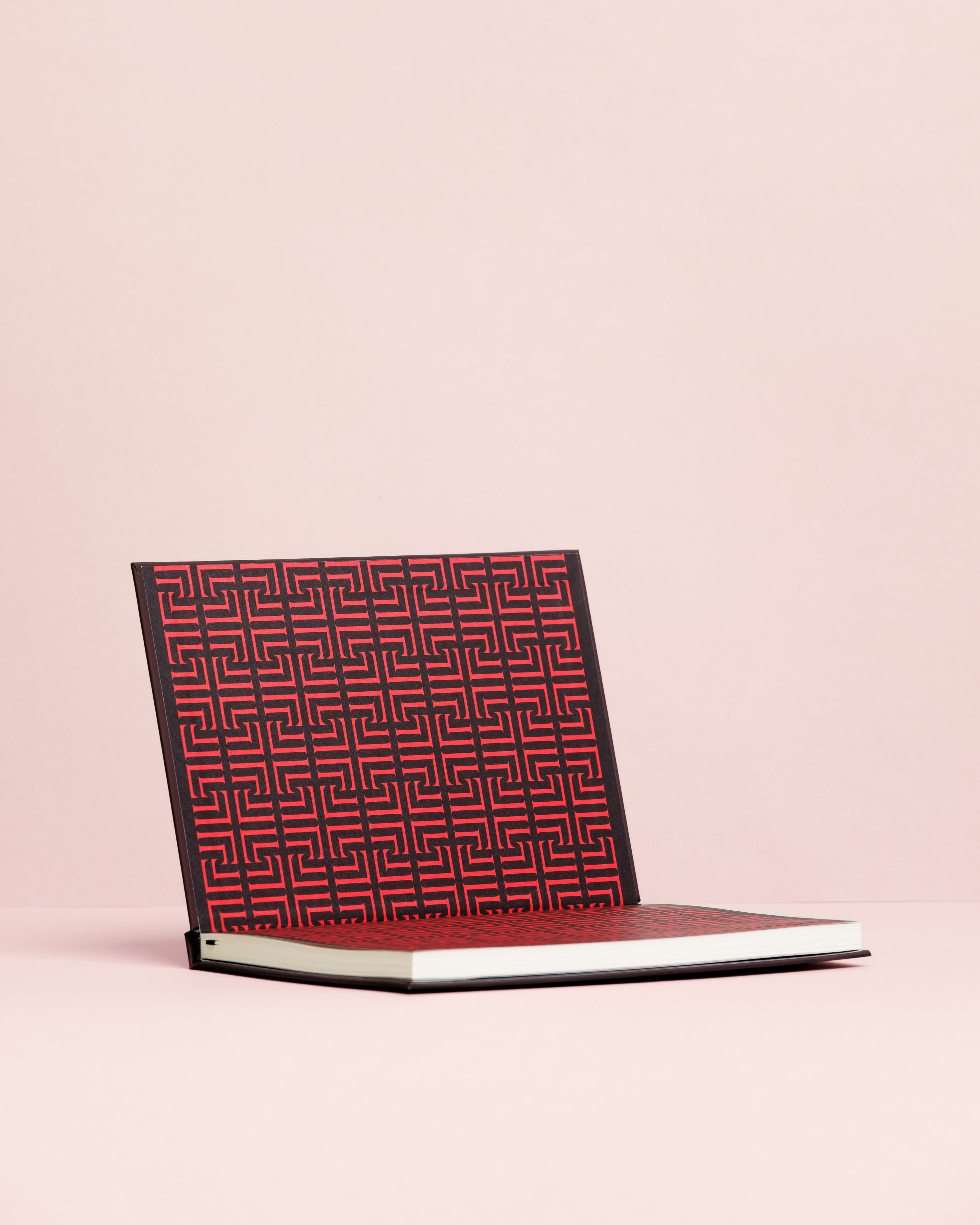 NOTEBOOK LIVRARIA LELLO WMBB PRETO